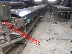 大型涼皮機(jī)一個小時3000斤